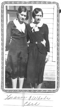 33.5 Luanne & Wanda Carl